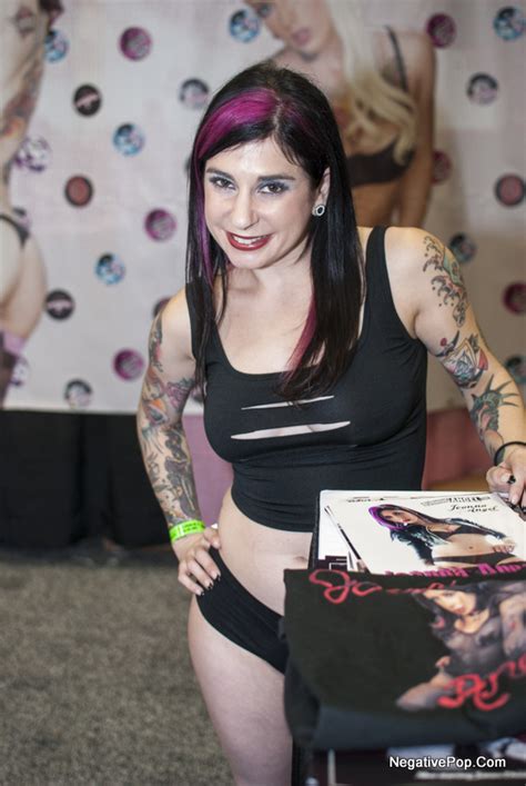 the master talks to joanna angel at exxxotica nj 2012 words from the master