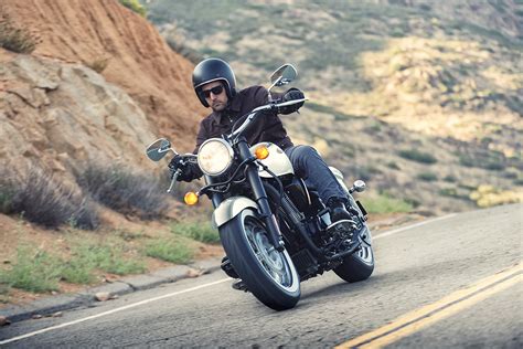 Enter your postcode to get a ride away price. 2021 VULCAN 900 CLASSIC Motocyclette | Les Moteurs ...