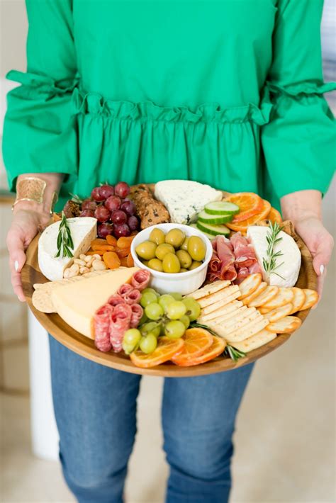 This post is sponsored by kroger. Best Cheese Board Ideas | Life | The Modern Savvy - the blog