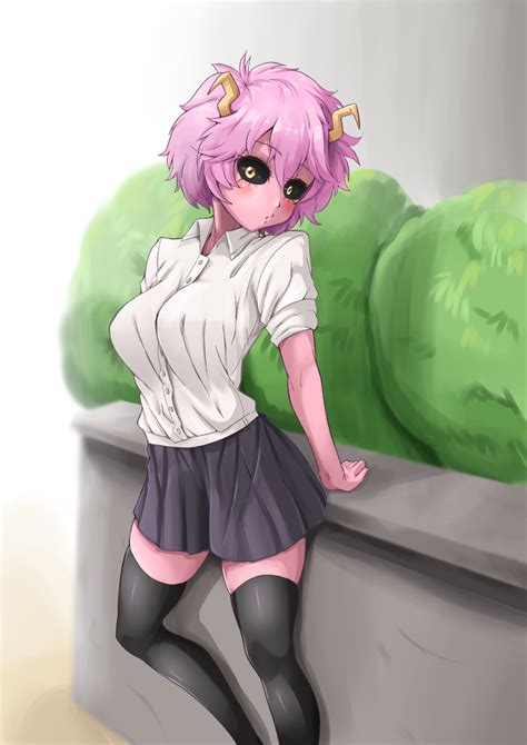 Mina Ashido Bokunoheroacademia