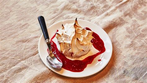 What would christmas eve be without a message from me? Ina Garten's Raspberry Baked Alaska | Recipe (With images ...
