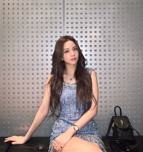 She is a member of blackpink. BLACKPINK Jisoo looks stunning and elegant with her visual ...