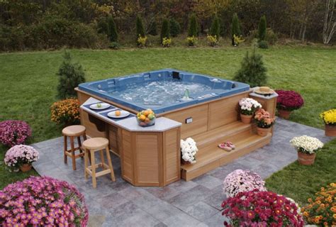 Choosing The Right Outdoor Hot Tub Hot Tub Gazebo Hot Tub Backyard