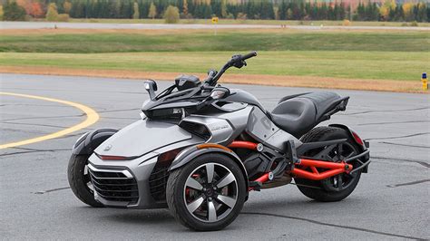 The spyder rt has won three prestigious prizes for design and innovation: Can-Am Spyder News and Reviews | RideApart.com