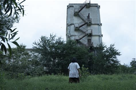 영화 곡성 제작한 나홍진 감독의 신작 '랑종' 2차 예고편. '랑종' 이번엔 태국 무당 가문이다, 나홍진 펼쳐낼 미스터리 ...