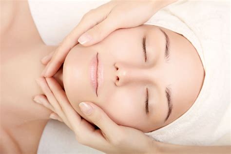 Anti Aging Face Lifting Massage Golden Touch Massage And Beauty Salon