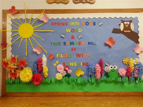 Spring Board For Sunday School Murales De Primavera Manualidades