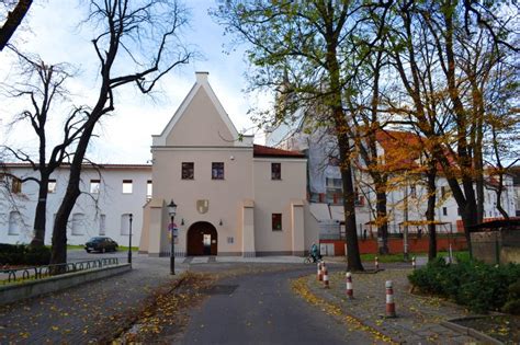 Skorzystaj z opcji dostępnych poniżej mapy, aby. Zamek Piastowski w Raciborzu - jesień 2012 - Zamek Piastowski w Raciborzu