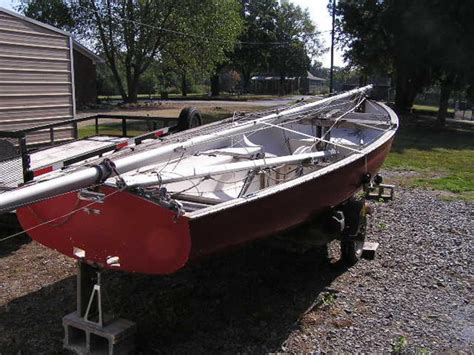 1979 Clark Boat Co Thistle Sailboat For Sale In Arkansas