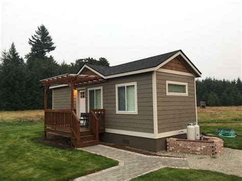 This 300 Sq Ft Tiny House Is A Luxury Farmhouse Tiny Houses