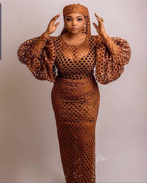 Photos Latest And Most Recent Asoebi In Lace Style Photo Mode Africaine Robe Mode