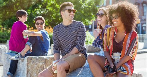 How To Build Better Friendships In 10 Simple Steps Huffpost
