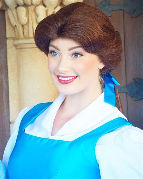 Pin By ヤスナ On Belle Disney Face Characters Face Characters Beauty