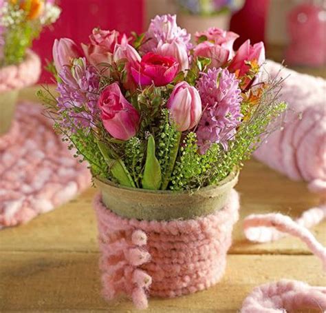 20 Beautiful Ideas For Spring Decorating With Flowers
