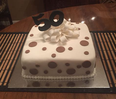 A Simple 50th Birthday Cake For A Friends Wife 50th Birthday Cake