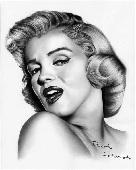 a pencil drawing of marilyn monroe