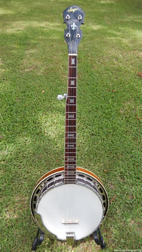 Vintage Saga Banjo Rb 250 Bowtie Clone Used Banjo For Sale At