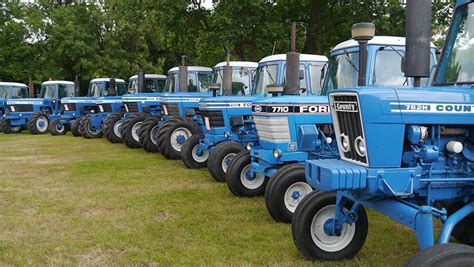Classic Ford Tractors To Go Under The Hammer Farmers Weekly
