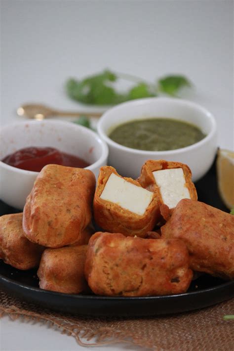 How To Make Paneer Pakora Easy Simple And Crispy Paneer Pakoda Recipe The Belly Rules The Mind