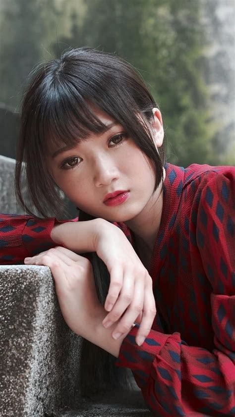 Hermosa Chica Japonesa Inocente Se Ve Bien S Fondo De Pantalla Del Teléfono Pxfuel