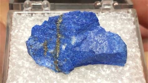 Minerals 41 Lazurite Lapis Lazuli Badakhshan Afghanistan Youtube