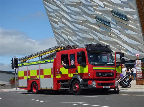 Northern Ireland Fire And Rescue Service Nifrs Volvo Fll Wat Flickr