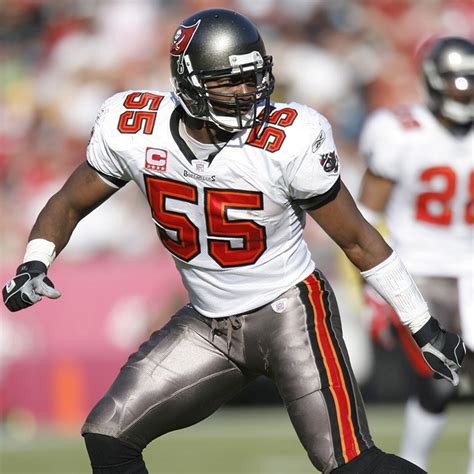 You are on tampa bay buccaneers scores page in american football/usa section. Tampa Bay Buccaneers Hall of Famers | Pro Football Hall of ...