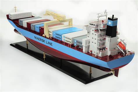 Bulk Carrier Kit Static Display Ship Model Tall Ship Model Carrier