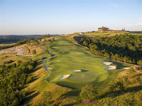Tiger Woods First Public Us Golf Course Is Awesome