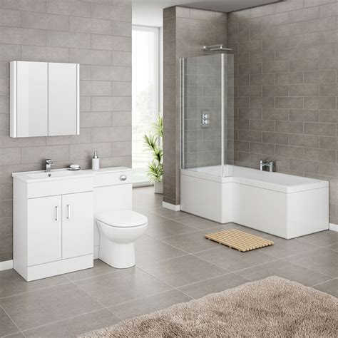 Modern small bathroom designing idea. Turin High Gloss White Vanity Unit Bathroom Suite with ...