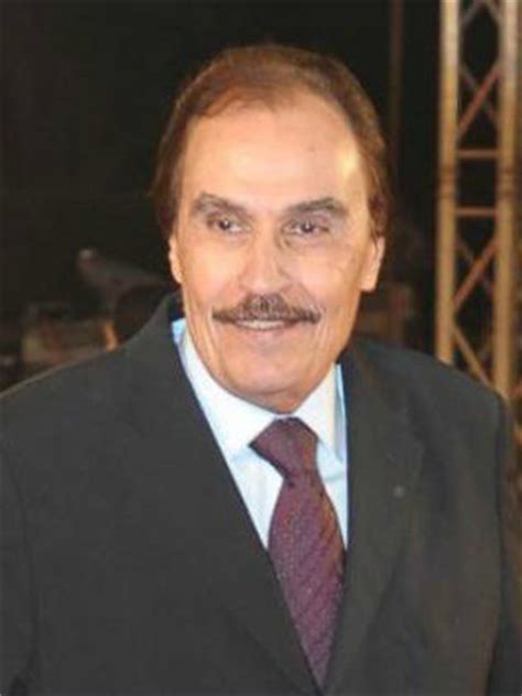 وأعلن محمود العلايلي، وفاة والده الفنان عزت العلايلي، صباح اليوم الجمعة، فيما قرر أن تقام صلاة الجنازة بعد صلاة العصر. الفنان/عزت العلايلي - مصر أمانة