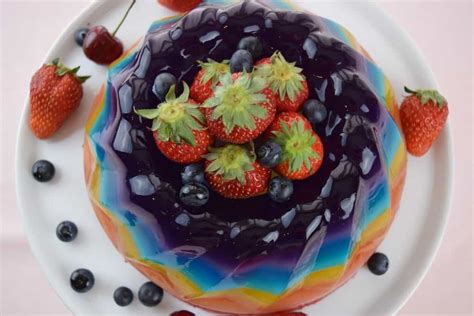 These fun dessert ideas range from healthy to decadent. 11 Birthday Cake Alternatives