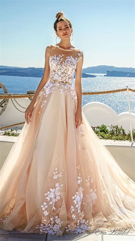 Because champagne shouldn't just be for the toast. 25 Champagne Wedding Dresses That Impress - Weddingomania