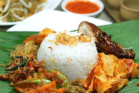 Pesan antar khusus daerah pekanbaru. Masakan dan Makanan Khas Melayu Riau | Kris Hadiawan