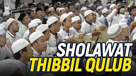 Download mp3 shalawat tibbil qulub gratis, ada 20 daftar lagu shalawat tibbil qulub yang bisa anda download. Lirik Sholawat Tibbil Qulub Versi Habib Syech | Format Guru