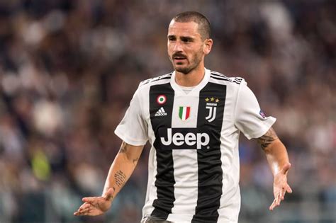 Бонуччи леонардо (leonardo bonucci) футбол защитник италия 01.05.1987. Juventus estende contrato de Leonardo Bonucci até 2024