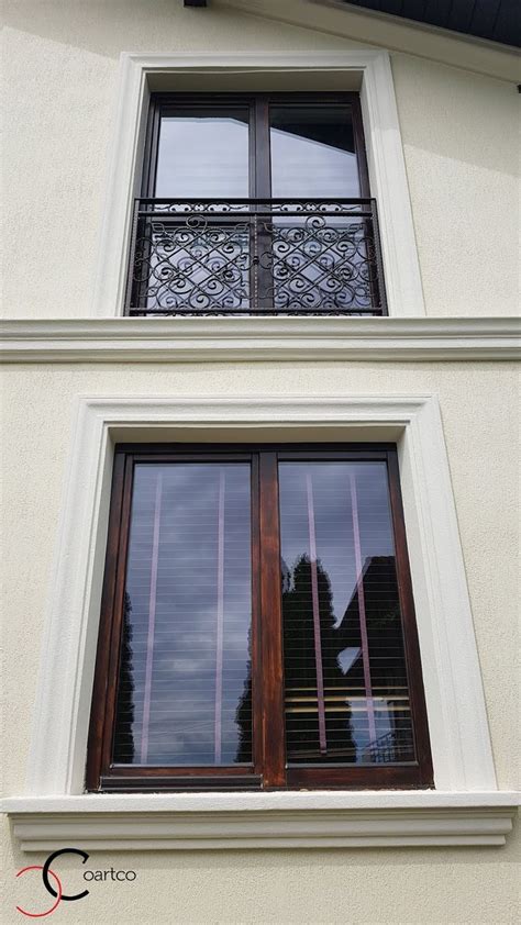 Proiect Casa Rezidentiala Arges Molduras para ventanas Ventanas exteriores Decoración de