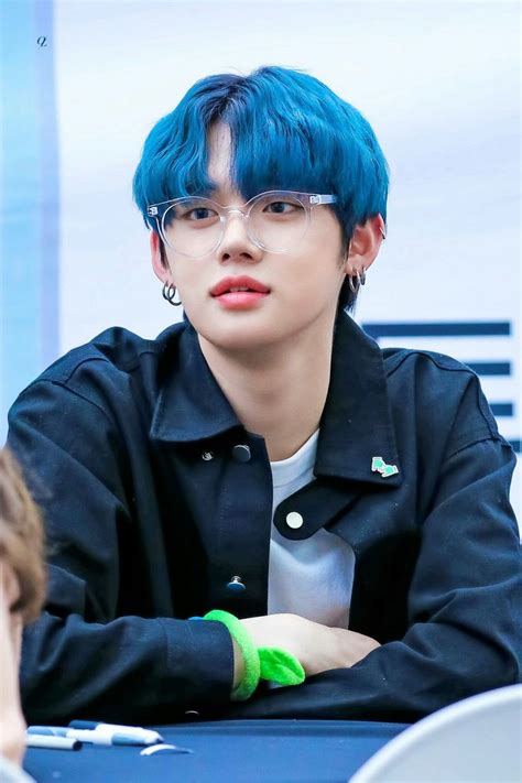 Yeonjun txt soobin beomgyu taehyun hueningkai tomorrowxtogether choiyeonjun yeonbin tomorrowbytogether choisoobin choibeomgyu kangtaehyun taegyu bighit kpop kai fanfiction yeji moa. TXT Yeonjun 191110 | Fotos de jimin, 4 de marzo, Oppas