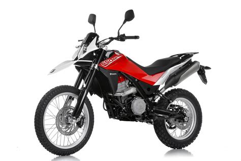 With the new tr 650 terra husqvarna motorcycles extends its program of highly agile, dynamic. 2014 Husqvarna TR 650 Terra - Moto.ZombDrive.COM