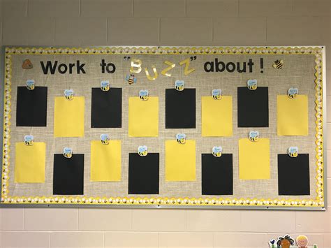 Pin By Amy Gallion On Bulletin Boards Bee Themed Classroom Bee
