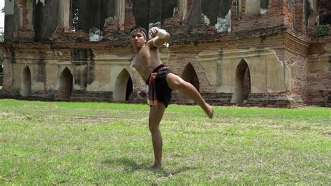 การฝึกทักษะมวยไทยโบราณพื้นฐาน Basic Skill Muaythai Boran Krutom Muaythai ครูต้อมมวยไทย