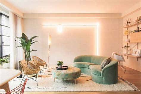 This Funky Decor Trend Is Making A Comeback—and Were Obsessed