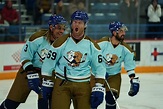 'Shoresy': The Real NHL Players Who Star in Hulu's New 'Letterkenny ...