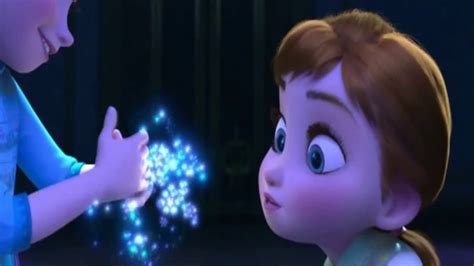 Disney Frozen Elsa And Anna Best Memorable Frozen Movie Moments