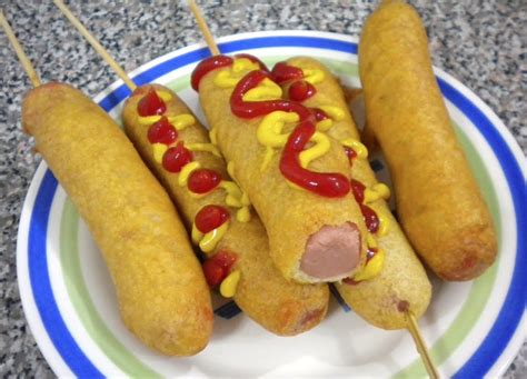 Banderillas Salchichas Empanizadas Corndogs Receta Facil