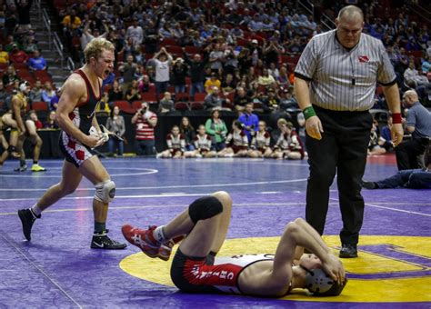 Knights Robertson Mixes It Up Julien Broderson Joins Him In 2a Finals