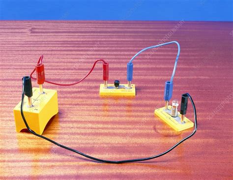 Simple Electrical Circuit Stock Image C0017336 Science Photo Library
