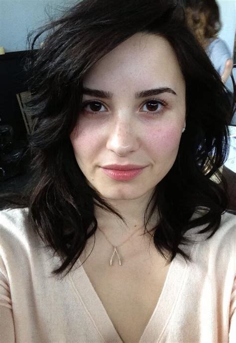 Lordes No Makeup Acne Cream Selfie Only Further Proves Her