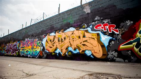 Zoom In Graffiti Burners In Brooklyn Animal