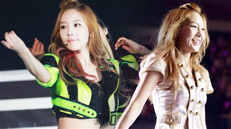 Top 9 Girls Generation Performance Outfits L Soshified Youtube